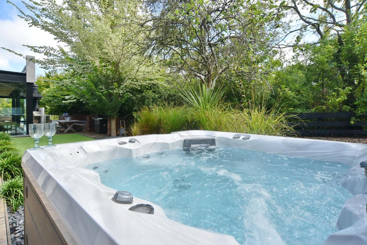 Bridle Path Retreat - Christchurch Holiday Homes Zewnętrze zdjęcie