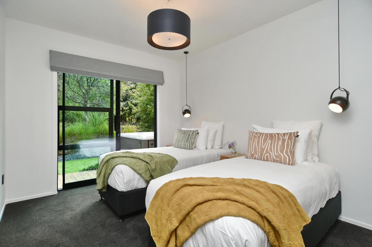 Bridle Path Retreat - Christchurch Holiday Homes Zewnętrze zdjęcie